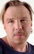 Гарик Сукачев Гарик Сукачев - режиссер фильма Кризис среднего возраста