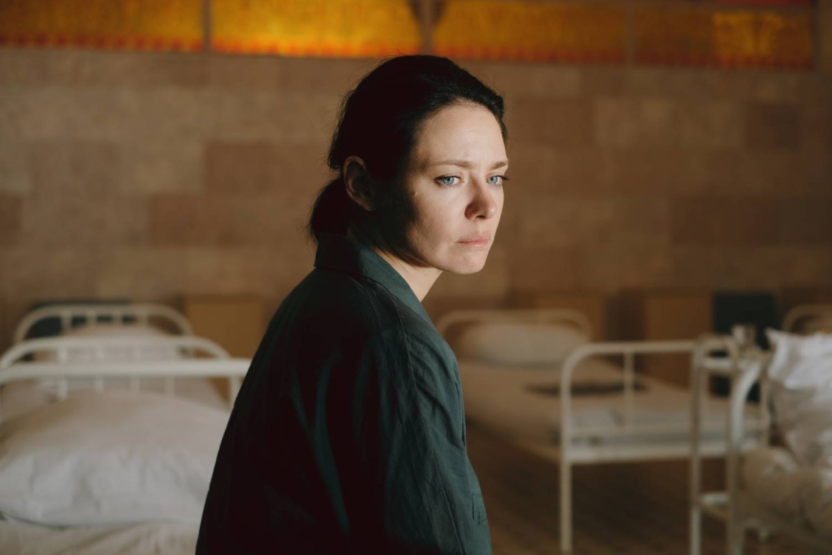 Новости кино звезд: Стартовали съемки сериала «Трасса». Это психологический триллер о поисках матерью своей пропавшей дочери