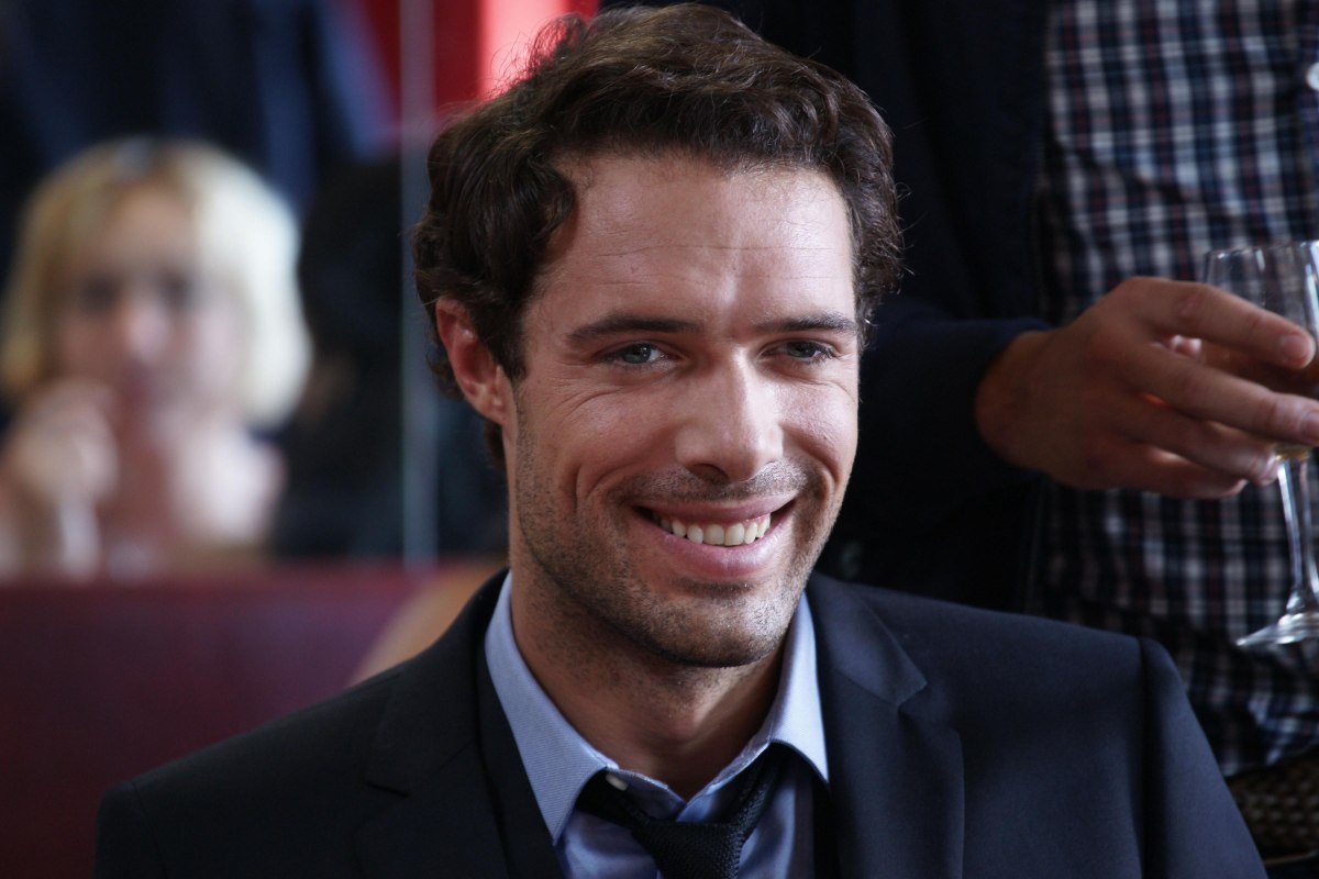 Новости кино звезд: Популярный французский актер и режиссер «Прекрасной эпохи» Николя Бедос арестован по обвинению в домогательствах