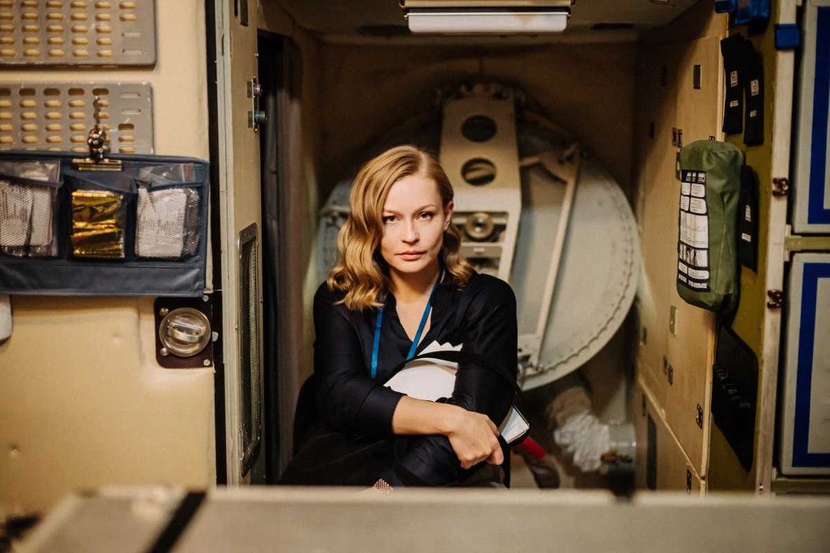 Новости кино звезд: «Вызов» стал самым кассовым российским фильмом неновогоднего проката